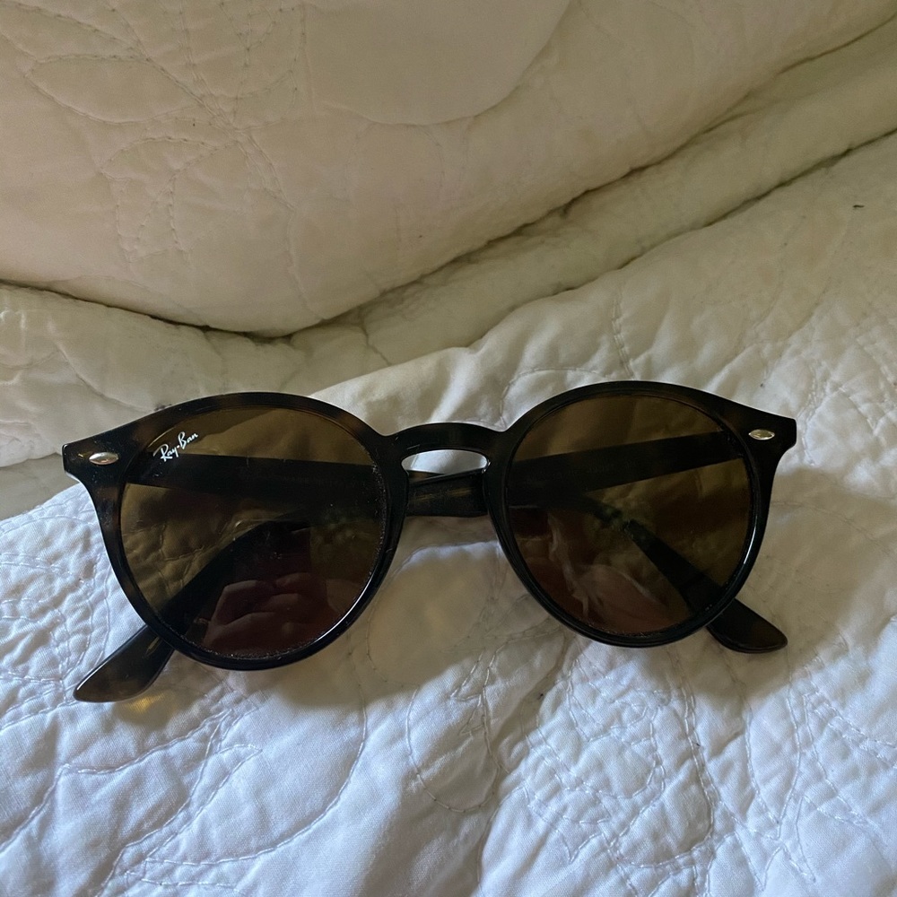 Tortoise Ray ban sunglasses